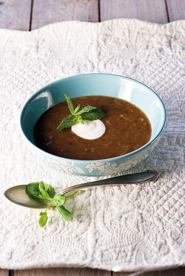 leipäkeittoa lautasella
